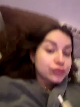 Snapshot of ellie_ssexy chatting on 19, 12, 2025 ellie ssexy online show from 19, 12, 2025