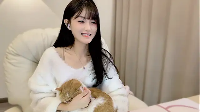 Snapshot of SHUIshui_ chatting on 21, 10, 2025 SHUIshui online show from 21, 10, 2025