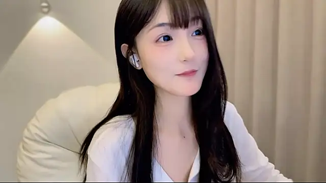 Snapshot of SHUIshui_ chatting on 14, 10, 2025 SHUIshui online show from 14, 10, 2025