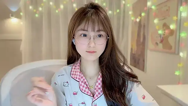 Snapshot of SHUIshui_ chatting on 25, 1, 2025 SHUIshui online show from 25, 1, 2025