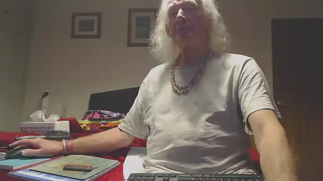 WaverlyKernow online show from 21, 12, 2025