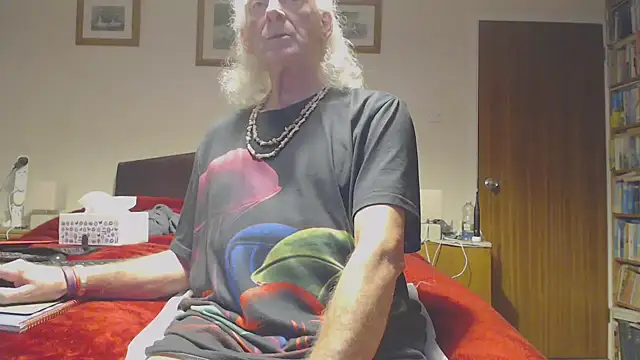 WaverlyKernow online show from 18, 12, 2025