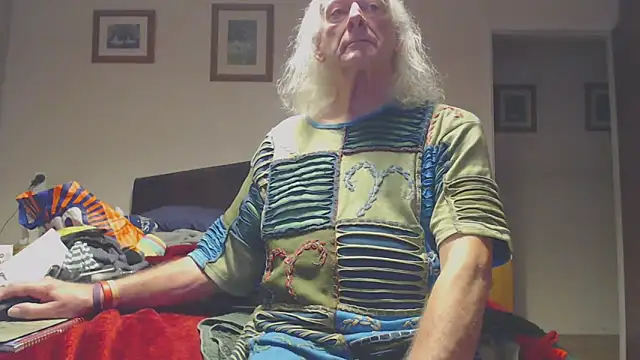 WaverlyKernow online show from 11, 2, 2026