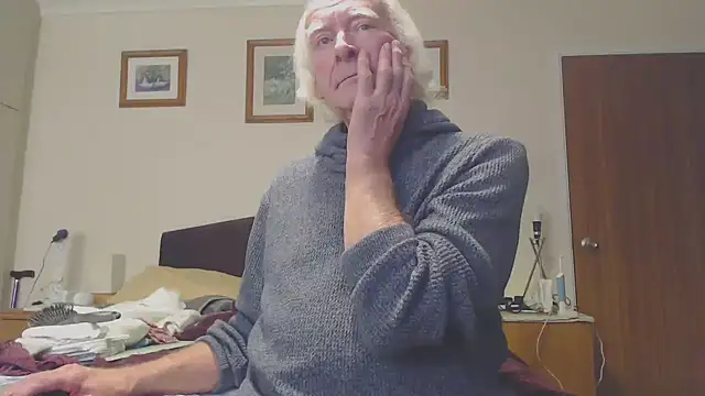 WaverlyKernow online show from 27, 2, 2025