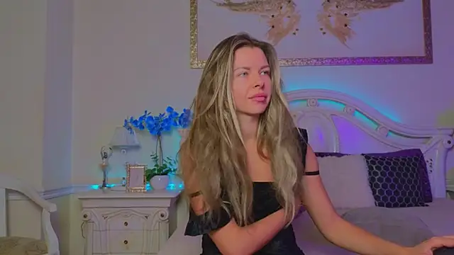 Real Tini online show from 16, 10, 2025