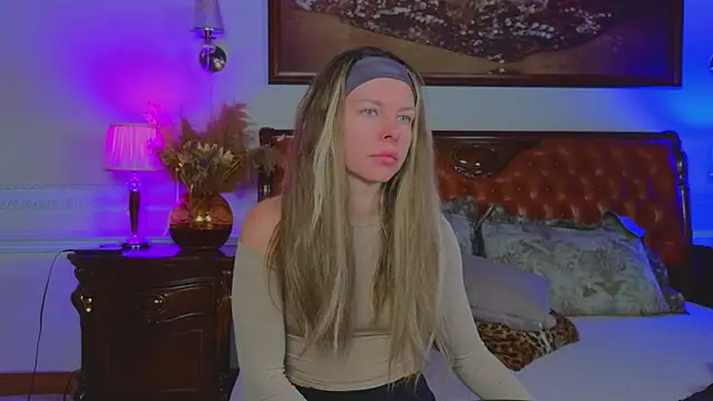 Real Tini online show from 13, 1, 2026