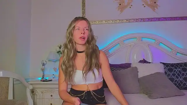 Real Tini online show from 27, 9, 2025