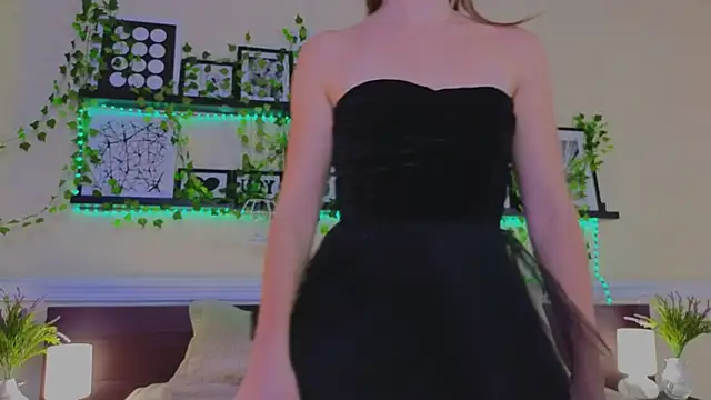 Real Tini online show from 18, 3, 2025