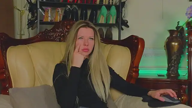 Real Tini online show from 30, 3, 2026