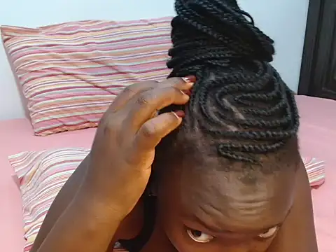 sassy hailey online show from 16, 4, 2026