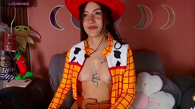 Snapshot of natashapridee_ chatting on 1, 11, 2025 natashapridee online show from 1, 11, 2025