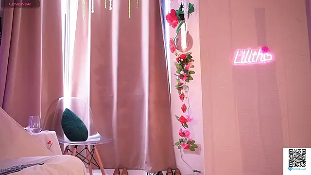 lilith  rosse online show from 21, 4, 2026