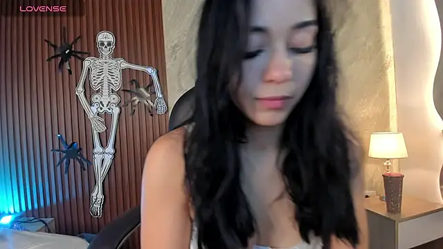 Snapshot of lilith__rosse chatting on 29, 10, 2025 lilith rosse online show from 29, 10, 2025