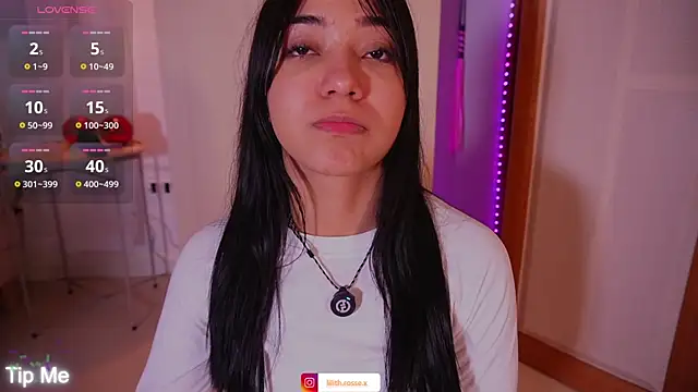 Snapshot of lilith__rosse chatting on 7, 11, 2025 lilith rosse online show from 7, 11, 2025