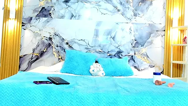 Snapshot of luna_hoott chatting on 14, 11, 2025 luna hoott online show from 14, 11, 2025