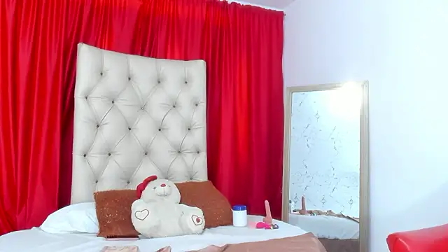 luna hoott online show from 4, 3, 2026