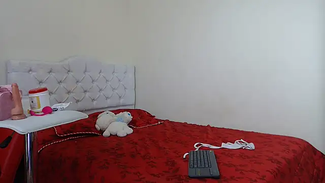 luna hoott online show from 12, 3, 2025