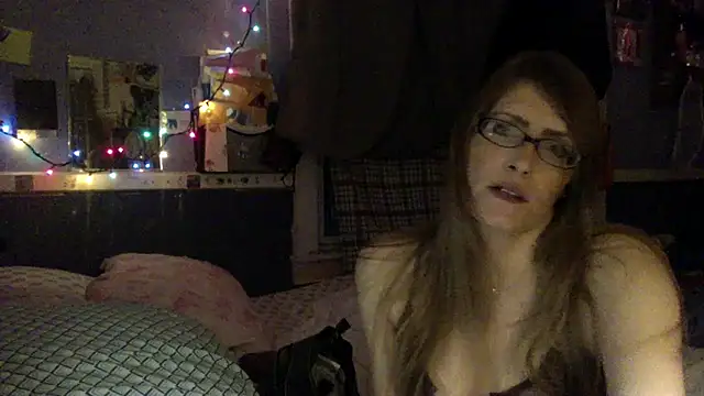 Snapshot of beelzebubblesxo chatting on 20, 1, 2025 beelzebubblesxo online show from 20, 1, 2025