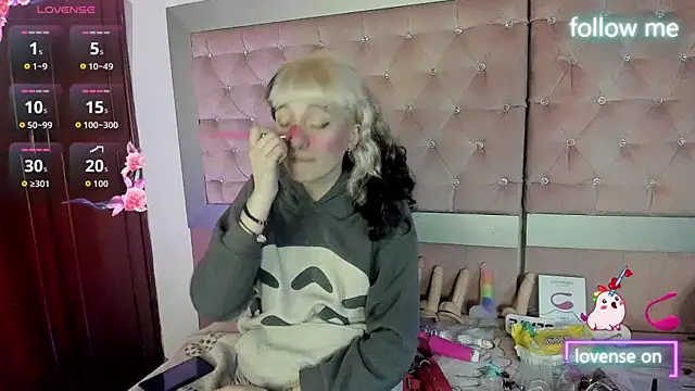 neeko princes online show from 15, 4, 2026