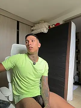 Snapshot of sendfer chatting on 19, 6, 2026 sendfer online show from 19, 6, 2026