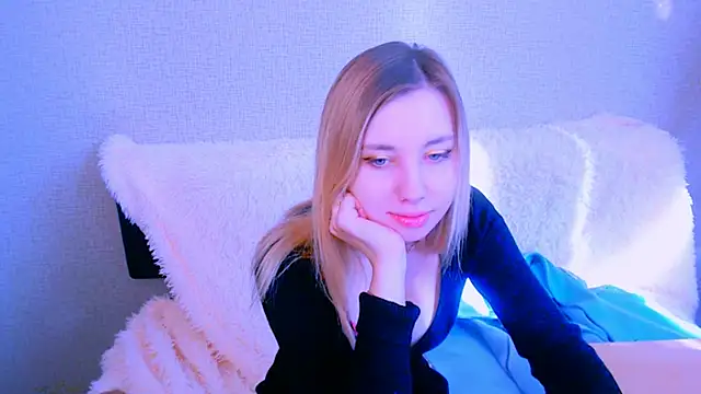 AliceFire  online show from 14, 10, 2025