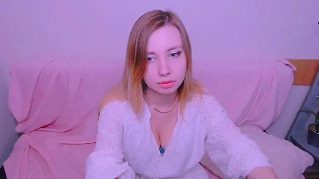 Snapshot of AliceFire_ chatting on 6, 6, 2026 AliceFire online show from 6, 6, 2026