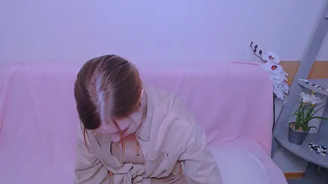 AliceFire  online show from 10, 3, 2026