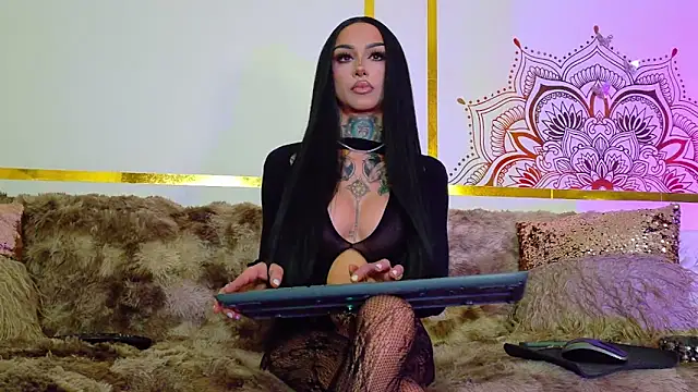 PandoraVolkov online show from 4, 2, 2026