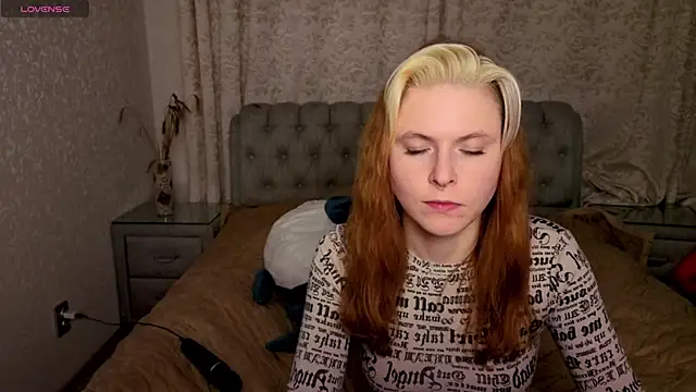 Snapshot of rocky_foxy chatting on 30, 10, 2025 rocky foxy online show from 30, 10, 2025