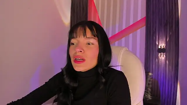 Snapshot of _shantal_smith chatting on 1, 5, 2026 shantal smith online show from 1, 5, 2026