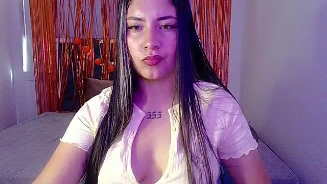 Lia 14  online show from 13, 11, 2025