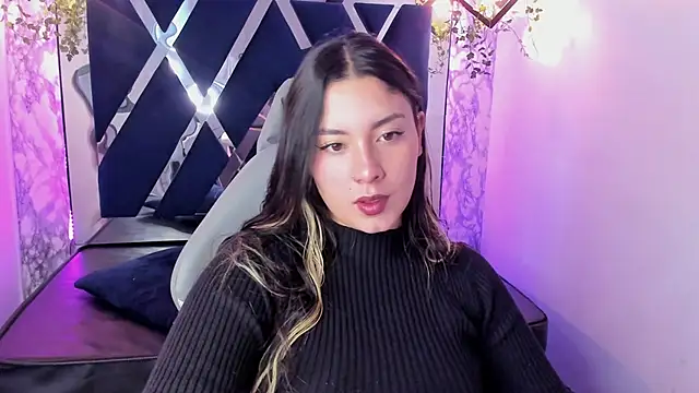 Lia 14  online show from 1, 2, 2025