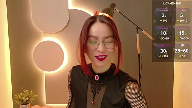 Snapshot of rosse_98_ chatting on 17, 10, 2025 rosse 98 online show from 17, 10, 2025