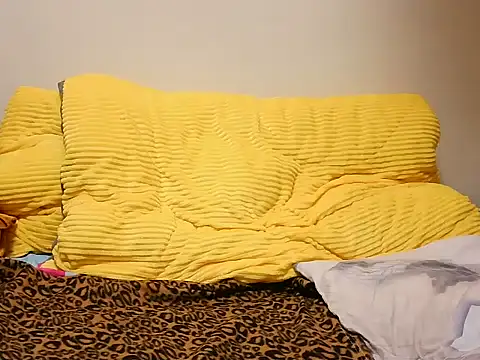 cindy mia online show from 30, 11, 2025