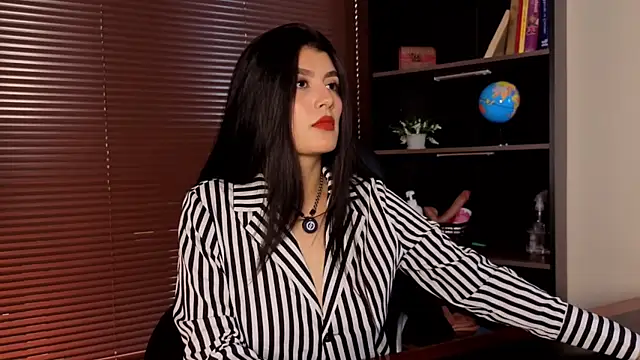 missatenea online show from 21, 7, 2026