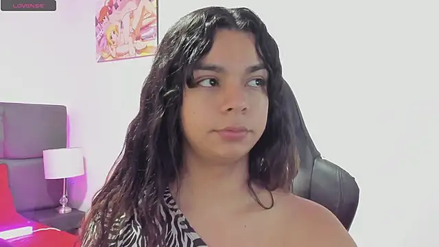 Snapshot of Megan_Miles02 chatting on 30, 10, 2025 Megan Miles02 online show from 30, 10, 2025