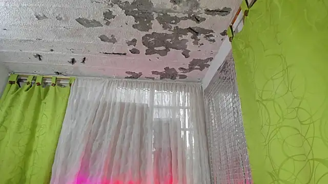 Snapshot of Megan_Miles02 chatting on 13, 2, 2025 Megan Miles02 online show from 13, 2, 2025