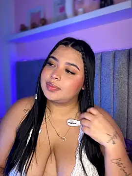 Emily cooper20 online show from 11, 2, 2026