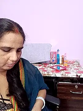 Snapshot of reemacouple007 chatting on 13, 7, 2026 reemacouple007 online show from 13, 7, 2026