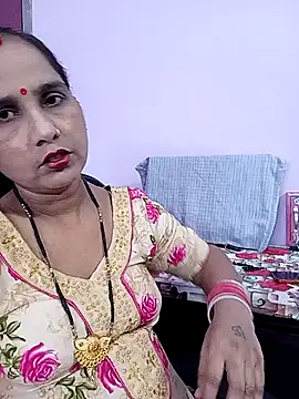 Snapshot of reemacouple007 chatting on 4, 7, 2026 reemacouple007 online show from 4, 7, 2026