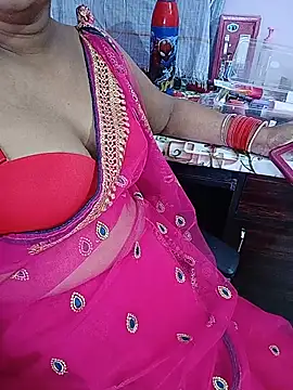 Snapshot of reemacouple007 chatting on 20, 6, 2026 reemacouple007 online show from 20, 6, 2026