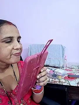 Snapshot of reemacouple007 chatting on 17, 6, 2026 reemacouple007 online show from 17, 6, 2026