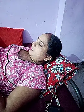 reemacouple007 online show from 11, 4, 2026