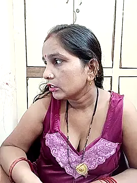 reemacouple007 online show from 4, 10, 2025