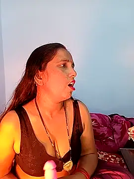 reemacouple007 online show from 17, 12, 2025