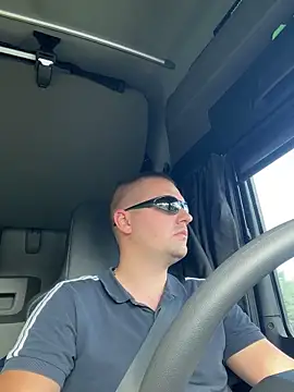 freenki41 online show from 7, 11, 2025