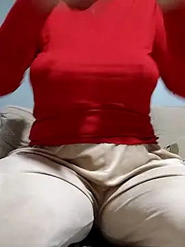 Snapshot of Elaa_Su chatting on 9, 2, 2025 Elaa Su online show from 9, 2, 2025