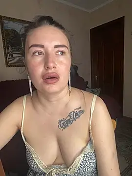 Roxana Bell online show from 4, 4, 2026