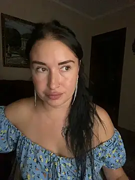 Roxana Bell online show from 13, 7, 2026