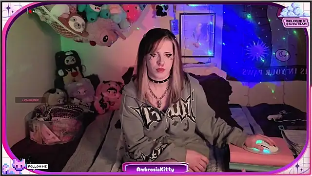 Snapshot of AmbrosiaKitty chatting on 1, 5, 2026 AmbrosiaKitty online show from 1, 5, 2026